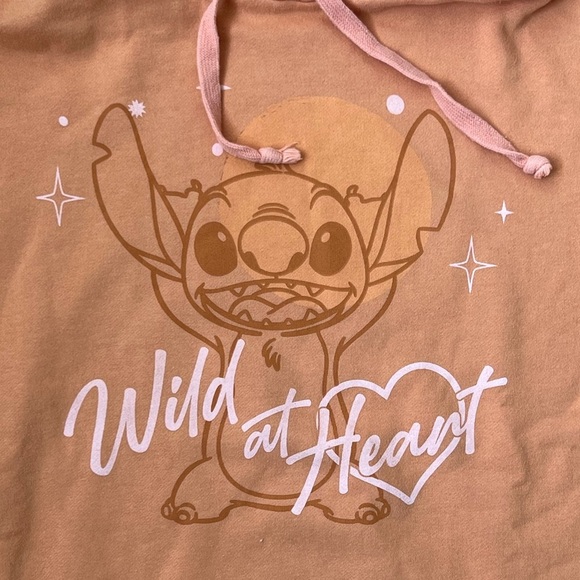 NWOT Disney Parks Stitch Wild At Heart Orange Oversized Hoodie Sweatshirt Size S - Picture 2 of 6